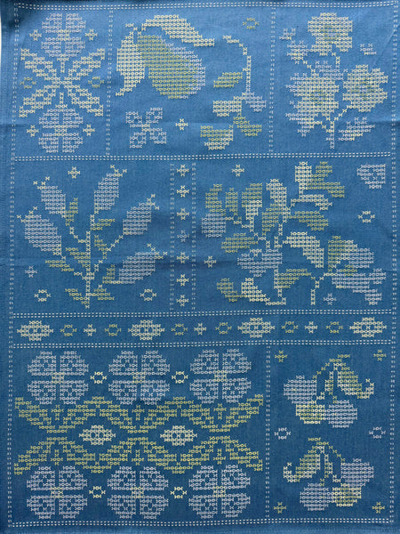 French Jacquard tea towel by Tissage Moutet "Pear Cross Stitch"