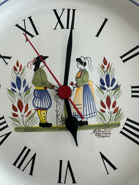 Quimper hand-painted pottery wall clock "Tradition"